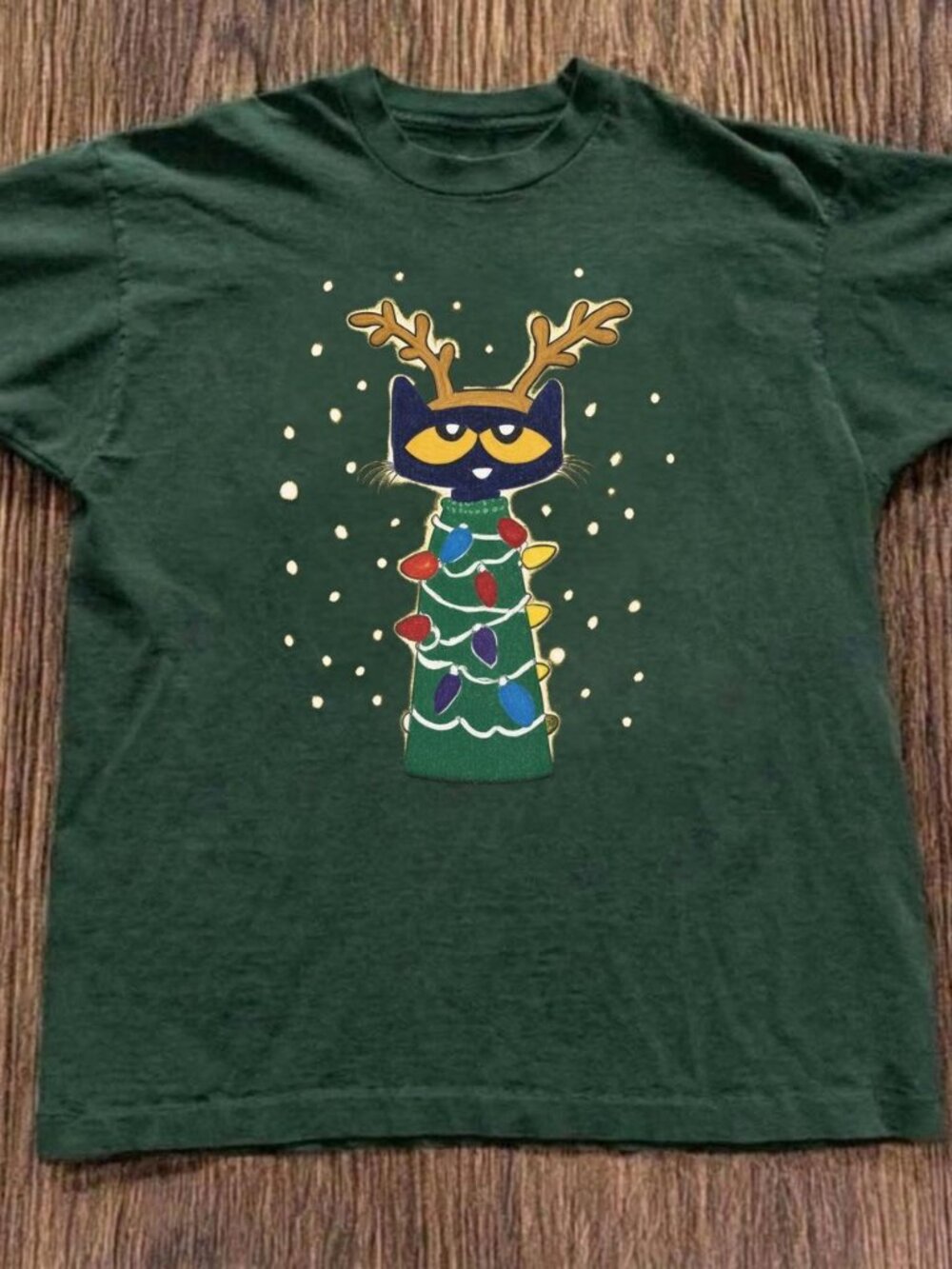 Forest Green Pete Cat Graphic T-shirt